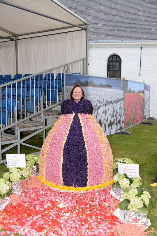 ../Images/Bloemencorso Noordwijkerhout 121.jpg